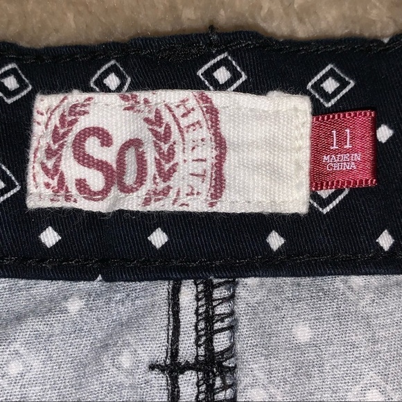 SO Shorts with Diamond Pattern Size 11 - Picture 7 of 10